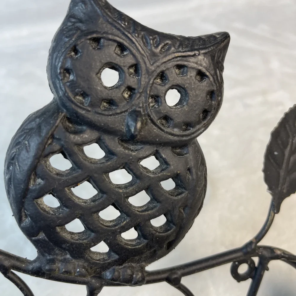 VTG Cast Iron Owl on Branch 3-Hook Wall Rack 9.5